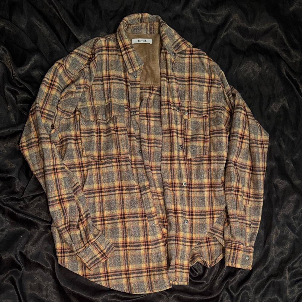 Tan Plaid women’s Button-Front Jacket